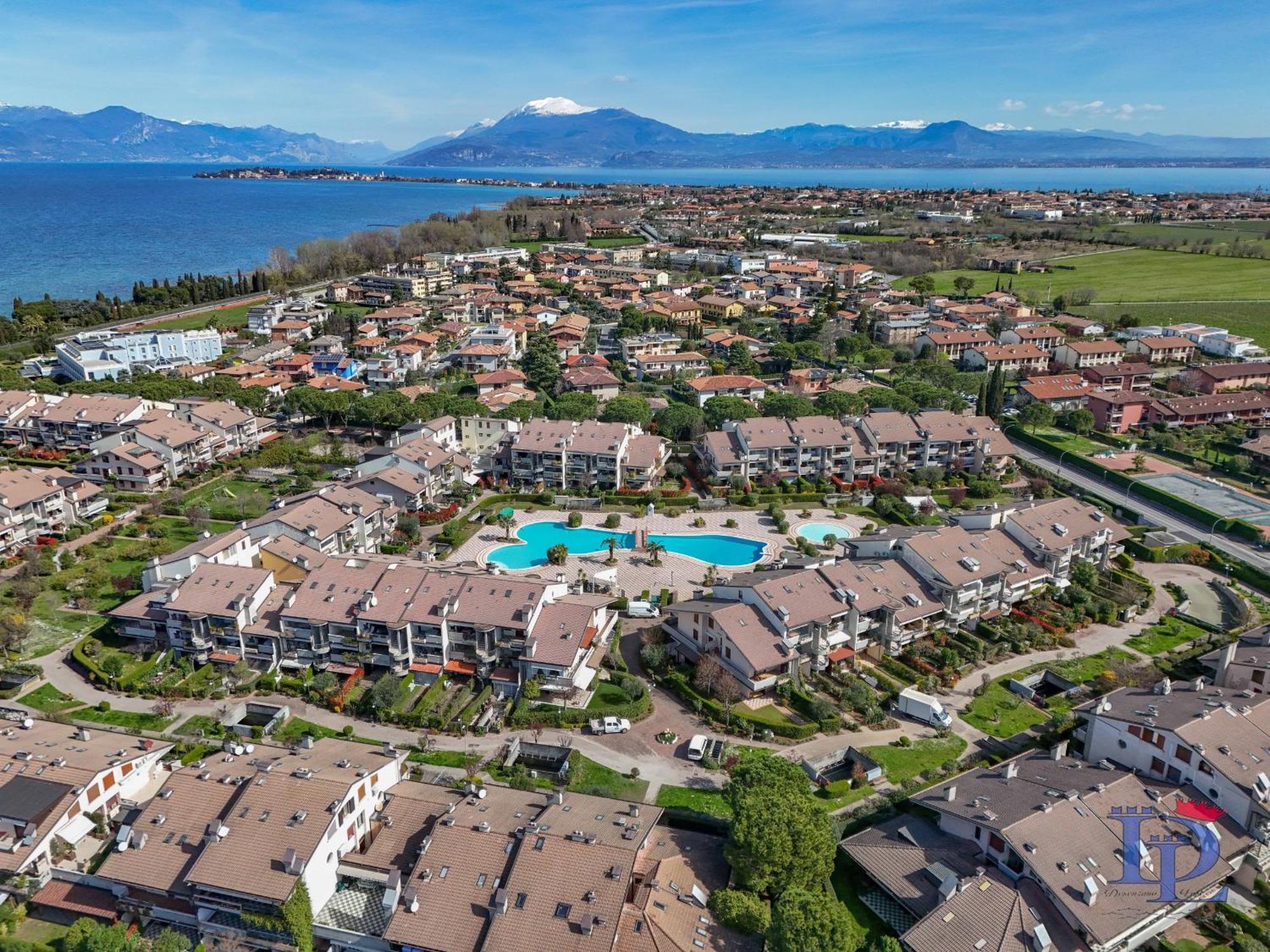 Ferienhaus Desenzanoloft Official Partner Marriott Homes & - H2o Inside With 3 Pools Desenzano del Garda