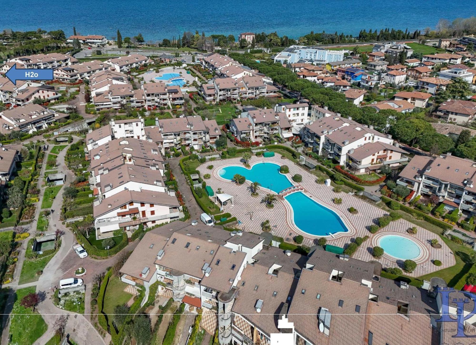 Desenzanoloft Official Partner Marriott Homes & - H2o Inside With 3 Pools Ferienhaus